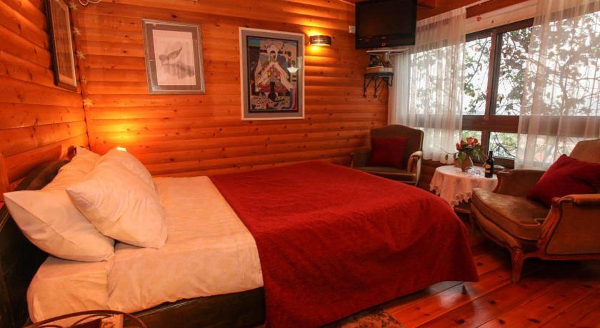 Havaya Ba Nof Lodge Roš Pina Exteriér fotografie